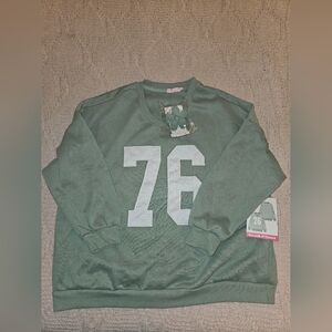 Men's Classic Green Crewneck Sweater